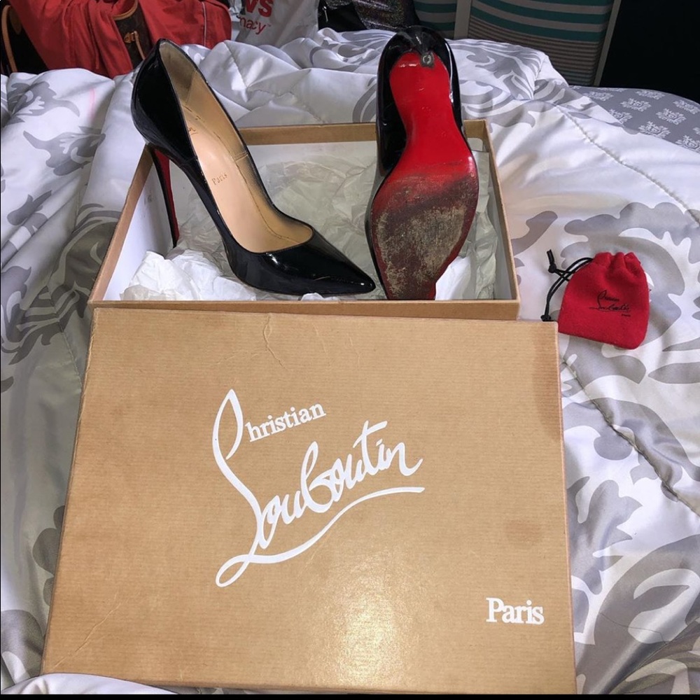 Christian Louboutin So Kate 👠